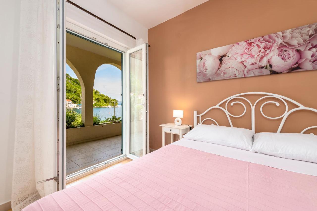 Apartment Mirjana Mljet Prozura